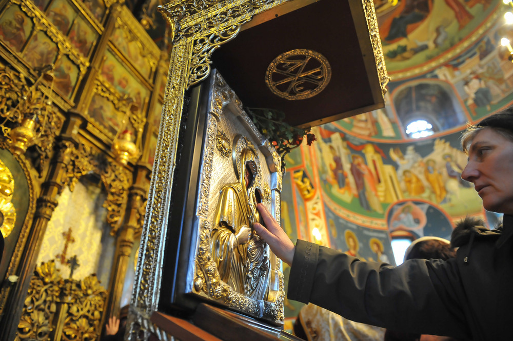 Românii sărbătoresc Sfântul Gheorghe: Tradiții și mesaje de onomastică