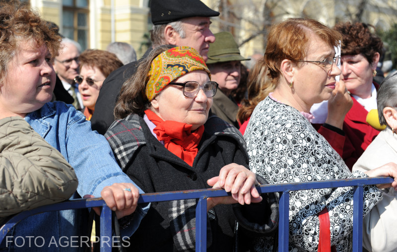 Statul mai are 7 ani la dispoziție pentru a rezolva problema pensiilor. Cum se va face marea recalculare, anunțată anul viitor