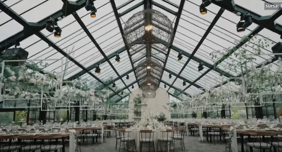 Ce au mâncat invitații la nunta lui Smiley și a Ginei Pistol. Mirii ar fi putut pleca acasă cu peste 150 de mii de euro