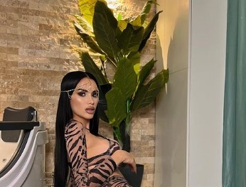 Daniela Crudu, primele imagini cu chipul fiicei sale: „Este nervoasă”