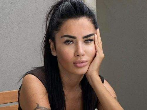 Oana Zăvoranu, în pelerinaj la moaștele Sfintei Parascheva. Vedeta și-a pus o dorință: „Mulțumesc din inimă!”