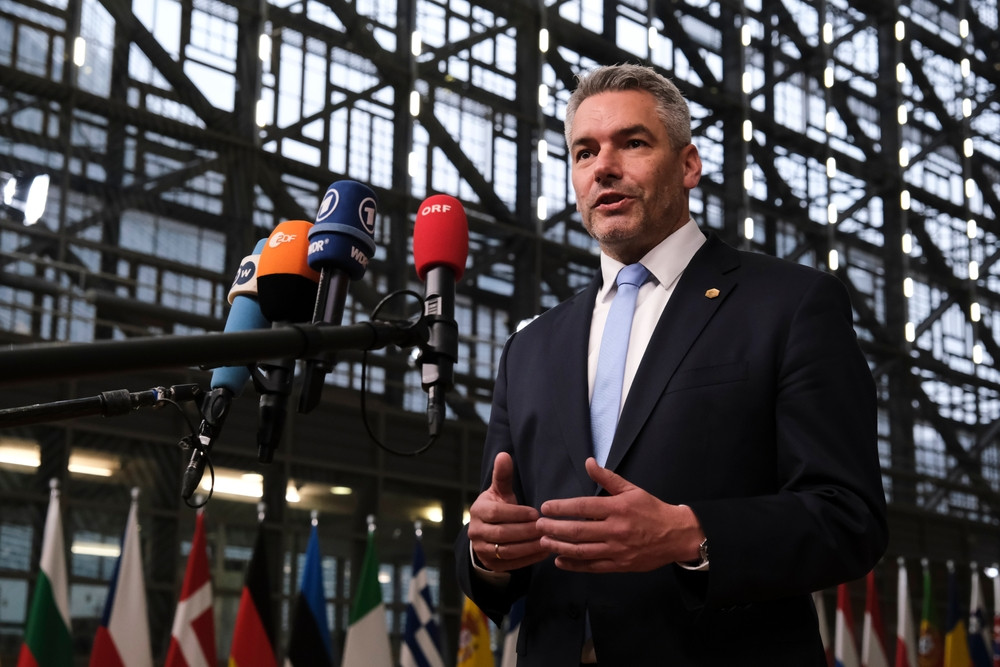 Karl Nehammer menține poziția Austriei împotriva aderării României la Schengen, în ciuda discuțiilor cu oficialii români