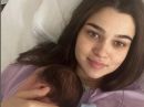 Theo Rose, prima imagine cu bebelușul: „Am fost mai îngrozită de operație decât de nașterea naturală”