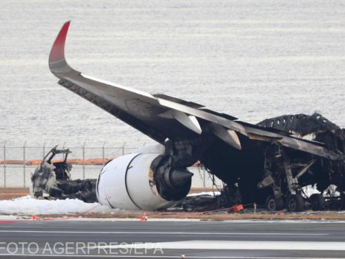 Cauza coliziunii rare dintre cele două avioane pe aeroportul din Tokyo. Ce arată înregistrarea discuţiei cu turnul de control de pe aeroportul Haneda