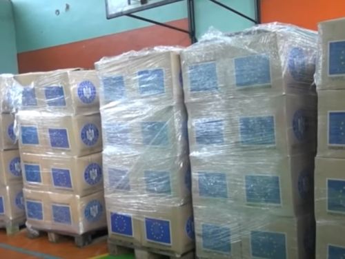 Începe distribuția alimentelor de la UE. Cine le poate primi