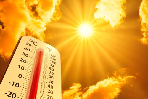 România se confruntă cu temperaturi caniculare și furtuni violente