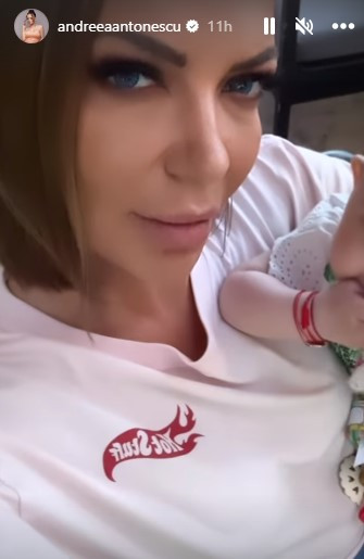 Andreea Antonescu, botez cu 200 de invitați. Artista a început să plângă în timpul evenimentului