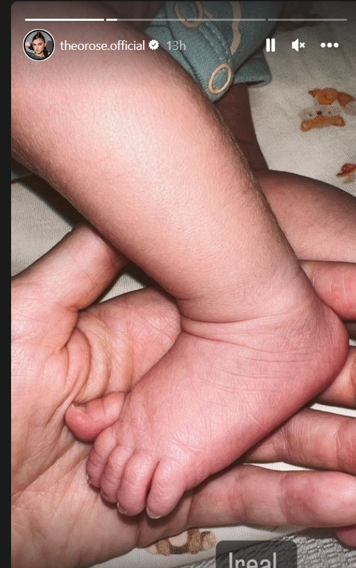 Ce i s-a întâmplat lui Theo Rose, după ce a ajuns acasă cu Sasha: „Nu-mi revin”