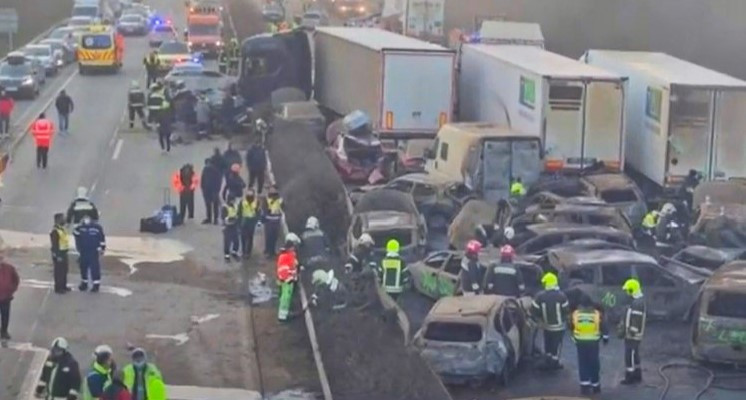 Mărturiile românilor implicați în carambolul cu 42 de mașini din Ungaria. „Era panică mare. Se auzeau și țipete”