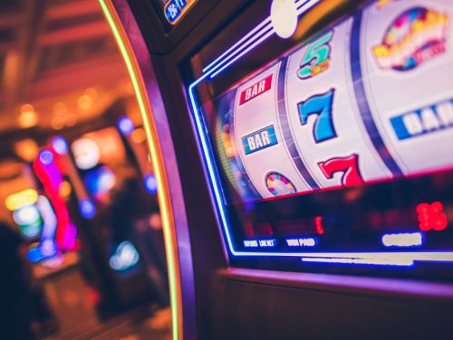 Reguli noi pentru sălile de jocuri de noroc. Păcănelele ar putea să dispară definitiv din unele locuri