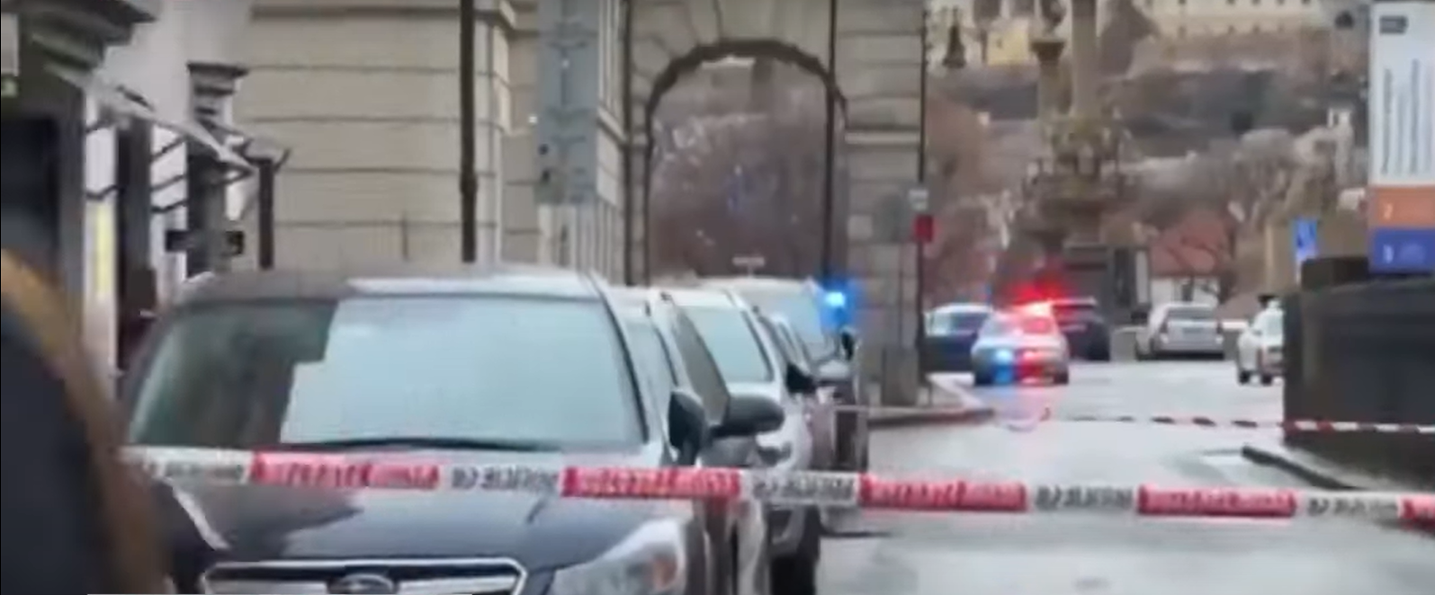 Atac terorist la Sydney: Mai multe persoane înjunghiate și un suspect împușcat într-un mall aglomerat