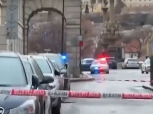 Atac armat la o universitate din centrul orașului Praga. 15 persoane au decedat, iar alte 30 au fost rănite