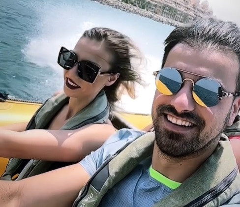 Liviu Teodorescu, pregătit să devină tată. Partenera lui va naște luna viitoare: „Zorii zilei mă prind, scutecele schimbând”