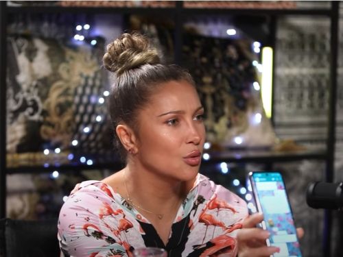 Lora, adevărul despre cearta cu Delia. Artistele s-au bătut pentru piesa „Lololo”