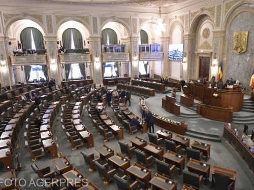 Saga pensiilor speciale continuă: o nouă tentativă de a le modifica. Opoziția spune că efectele se vor vedea peste 38 de ani