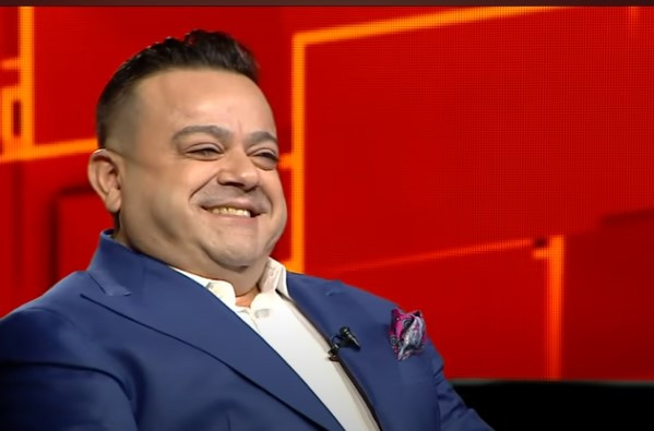 Care este numele real al lui Adrian Minune. Ce scrie în buletinul manelistului: „Nimic nu e întâmplător”