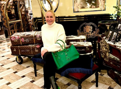 Regretă sau nu Vica Blochina că a fost amanta lui Pițurcă: „Poate și tatăl lui mă urăște”