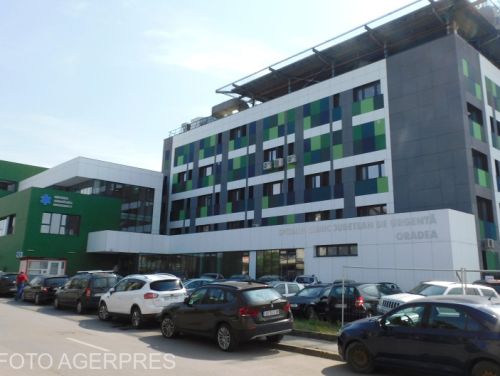 Încăierare într-un spital din Oradea între trei doctorițe. S-au luat la bătaie din cauza unei glume făcute pe grupul de WhatsApp