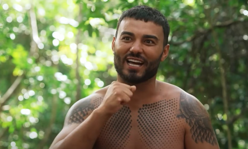 Jador, obligat să cânte cu pistolul la tâmplă. Declarațiile artistului: „O lume nenorocită”