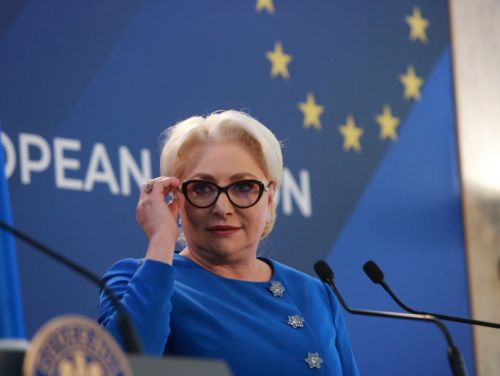 Viorica Dăncilă: „Este nevoie de mai multe femei in politica din România”