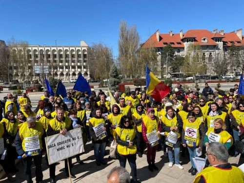 Sindicaliștii din Educație declară grevă generală pe 22 mai. Ce nemulțumiri au profesorii