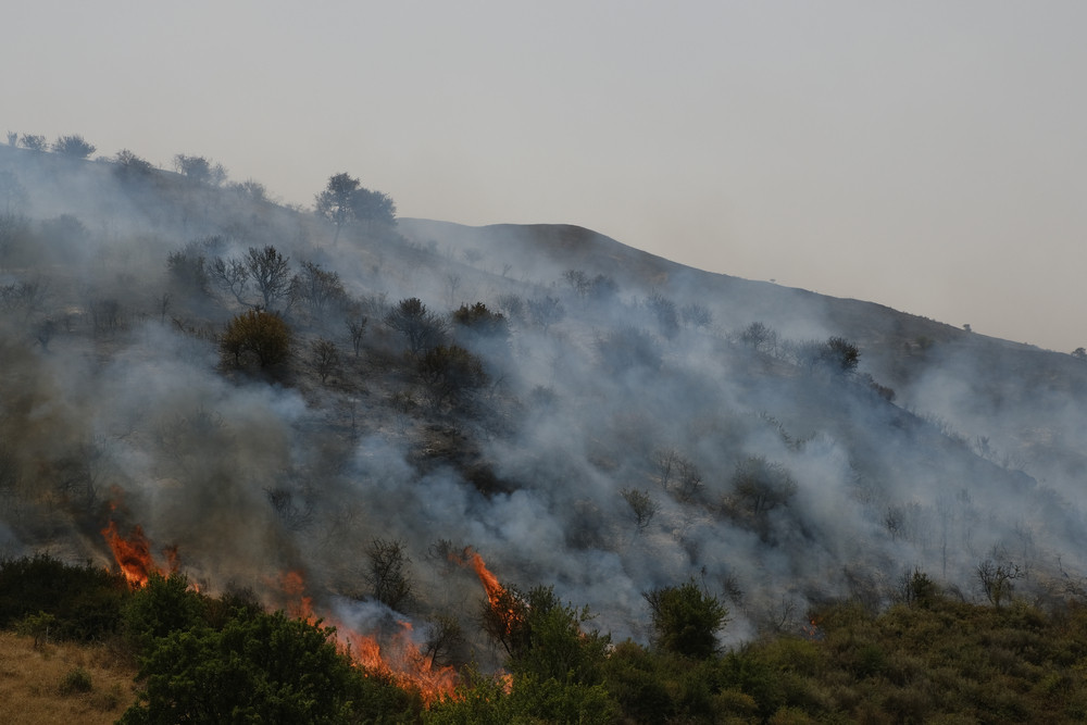 O echipă de 40 de pompieri români pleacă în Franța pentru a lupta cu incendiile de vegetație