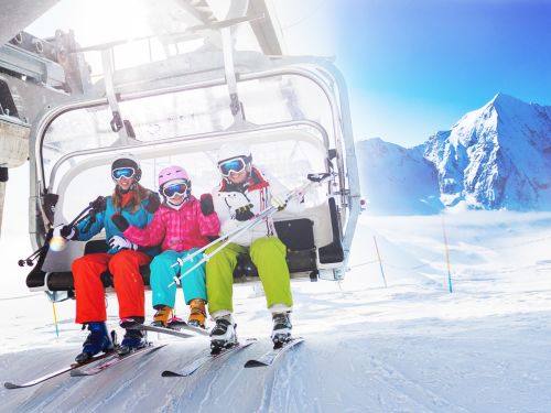 Condiții excelente pentru schi în Poiana Brașov cu un strat de zăpadă de 30 de centimetri