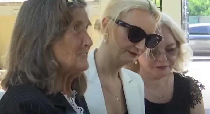 Mama lui Stephan Pelger, mărturisiri cutremurătoare la înmormântare: „M-am rugat să-l ia”