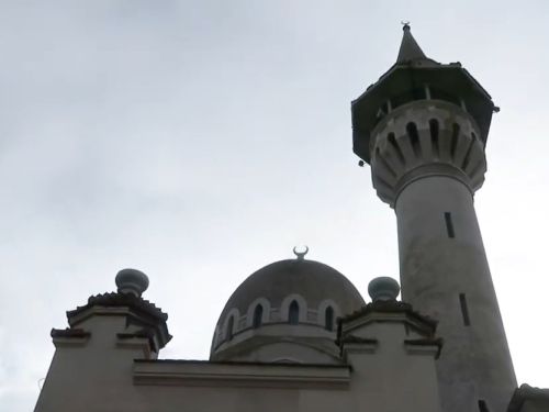 Moscheea Carol I din Constanţa este în paragină. „Vom pierde acest edificiu de cult”