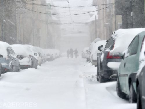 Revin ninsorile. Noul val de aer polar aduce viscol și frig extrem în România