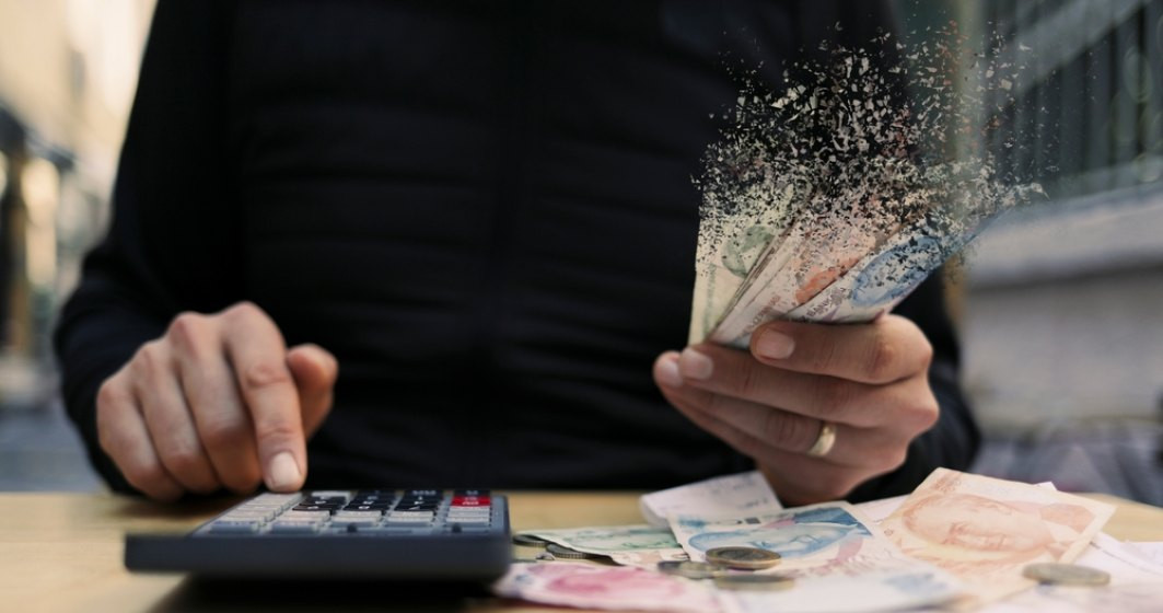 Românii dezvăluie ce ar putea declanșa o criză financiară în 2024