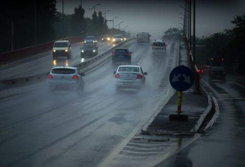 MAE emite avertizare de călătorie pentru Franța din cauza codurilor portocaliu și galben de vreme severă