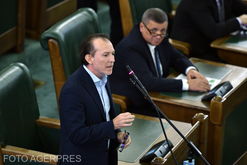 Florin Cîțu va demisiona din grupul senatorilor PNL, după acuzațiile DNA. Nicolae Ciucă: „Este o decizie corectă”