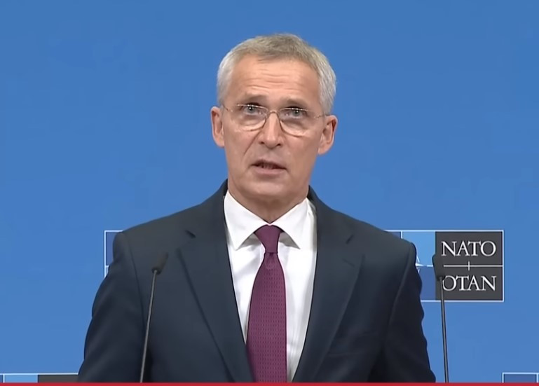 Jens Stoltenberg promite intensificarea sprijinului NATO pentru Ucraina în timpul vizitei la Kiev