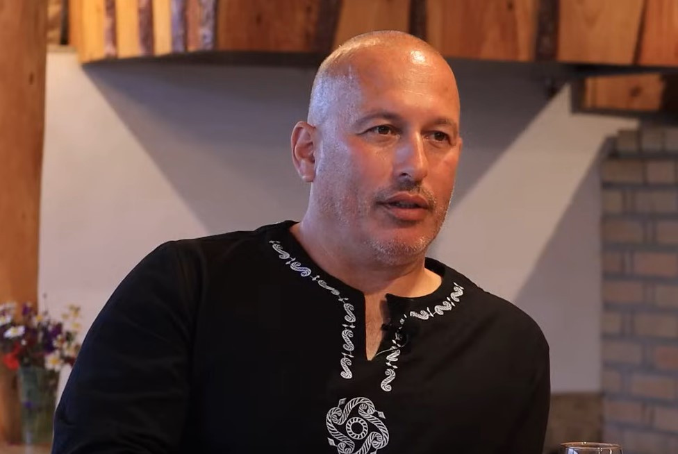 Ferma Dacilor funcționa de 10 ani fără autorizaţii. Cum explică patronul: „Birocrația se pare că a învins iar”