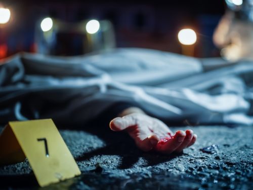 Descoperire macabră făcută de un român, în Italia. Și-a găsit prietenul mort, sub un pod