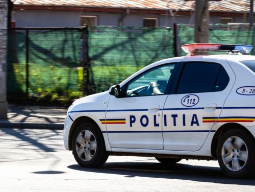Cazierul unui polițist orădean, mai „stufos” decât al unui infractor de temut. E la MAI de 17 ani