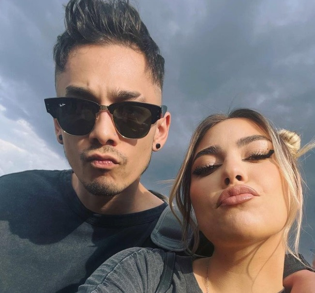 Jo a dat din casă. Care este relația sa cu Juno: „Ceea ce vrem să le transmitem oamenilor este...”