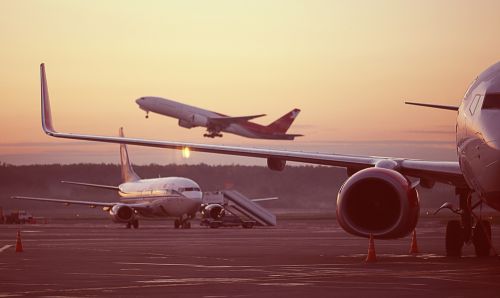 Scumpirea biletelor de avion: Află cât de mult vor crește prețurile din 2025