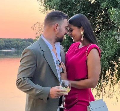 Vlad Gherman și Oana Moșneagu, pregătiri de nuntă: „O rochie să pot să dansez”
