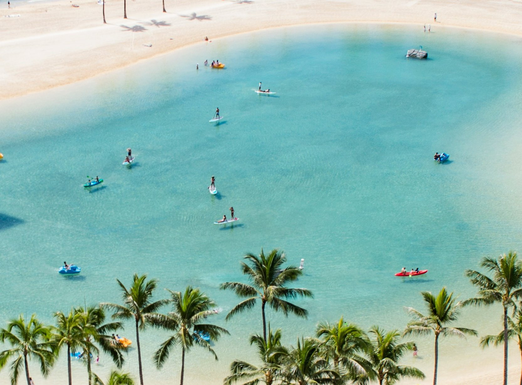 Descoperă cele mai spectaculoase parcuri acvatice din România și surprizele pe care le oferă