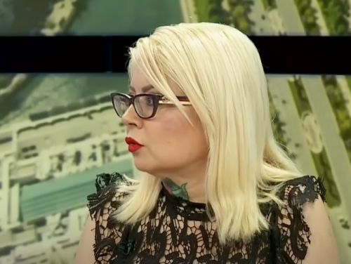 Ce sfat important a primit Catinca Roman de la mama sa. În ce relații este cu Oana Roman