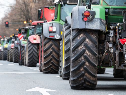 Proteste ale agricultorilor în Belgia. Sute de tractoare au intrat în Capitală și au blocat traficul