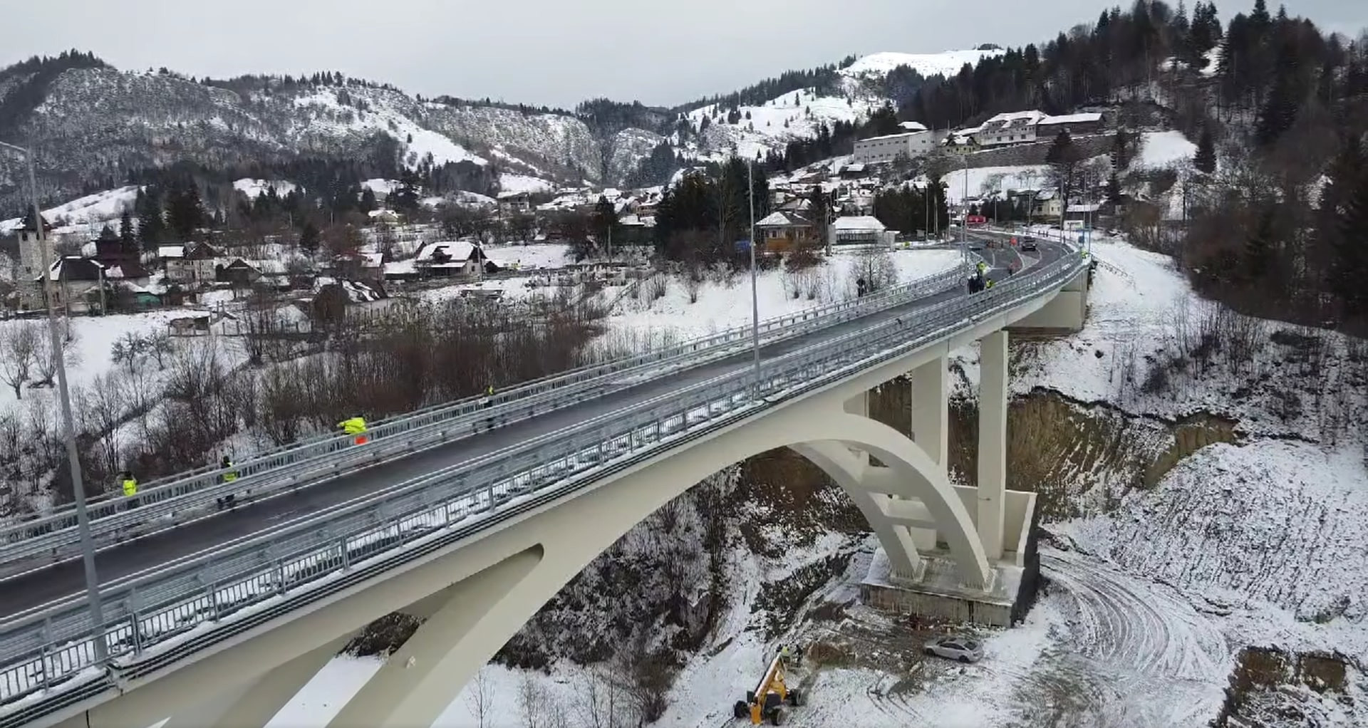 S-a deschis cel mai lung pod arc din România. ”Este un proiect 100% românesc. Un alt drum spectaculos care merita văzut”