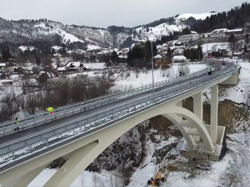 S-a deschis cel mai lung pod arc din România. ”Este un proiect 100% românesc. Un alt drum spectaculos care merita văzut”