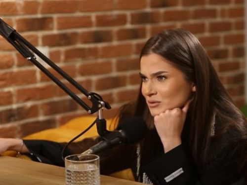 Theo Rose, probleme în sarcină: „Îmi este tare frică și mă trezesc destul de des”