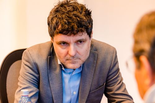 Nicușor Dan în fruntea sondajelor pentru Primăria Capitalei