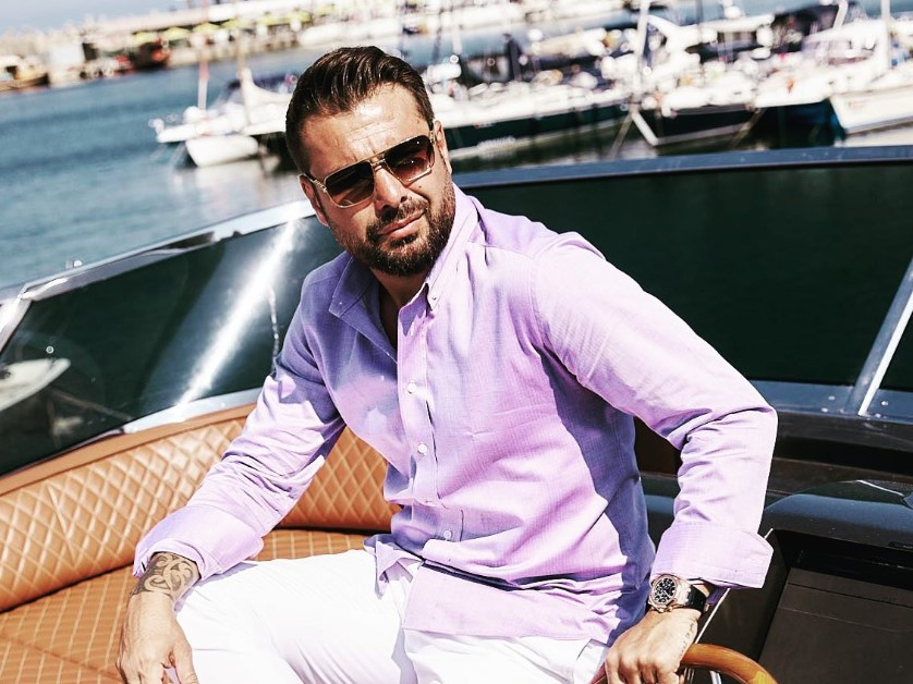 Adrian Mutu este în doliu. Mama lui a murit chiar înainte de Crăciun: „Drum lin către îngeri!”