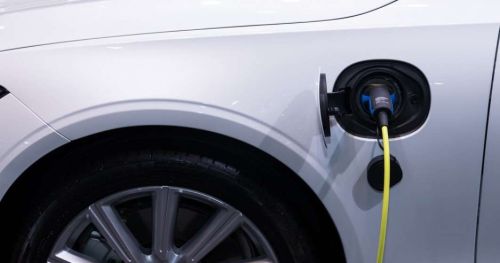 UE introduce tarife vamale suplimentare pentru mașinile electrice chineze