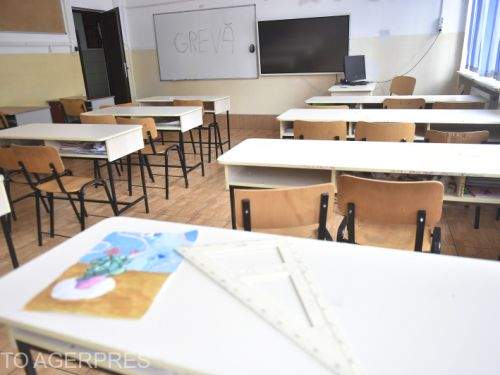 Peste 8.500 de elevi repetenți cu burse de merit. Care sunt explicațiile Ministerului Educației